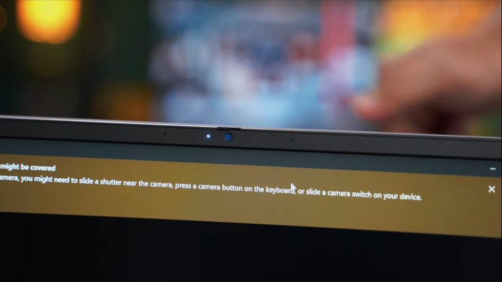 Kamera ASUS ExpertBook P1
